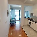 Jarak Center Makarska