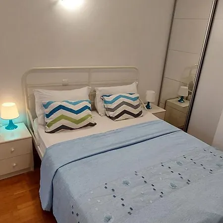 Appartamento Jarak Center *