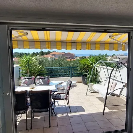 Jarak Center Apartament