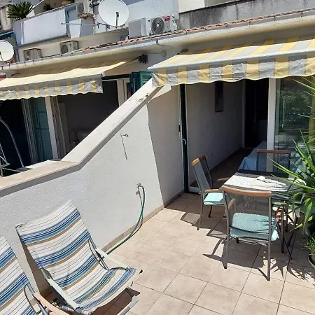 Apartament Jarak Center